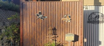 Bollinger Birdhouse-Tiny Home, Cozy Home Near Yosemite.