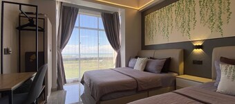 Home Sweet Home in a resort setting environment.  Urban Oasis Retreat !