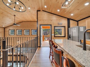 Cabin, Multiple Beds (Endless Fun #3615) | Interior - Endless Fun #3615 (Pigeon Forge)