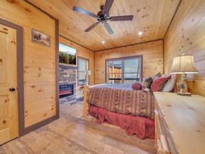 Cabin, Multiple Beds (Falcon Crest #3104) - Falcon Crest #3104 (Gatlinburg)