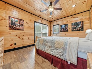 Cabane, plusieurs lits (Buckhead Views #3110)