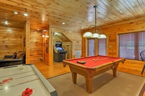 Cabin, Multiple Beds (Forever Views #2644) | Games room - Forever Views #2644 (Gatlinburg)