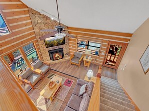 Cabin, Multiple Beds (Smoky View Top Shelf #2042) | Living area