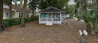 Quaint cottage with AC in charming Dixieland