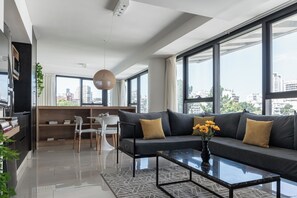 Studio (B) | Oppholdsområde | TV