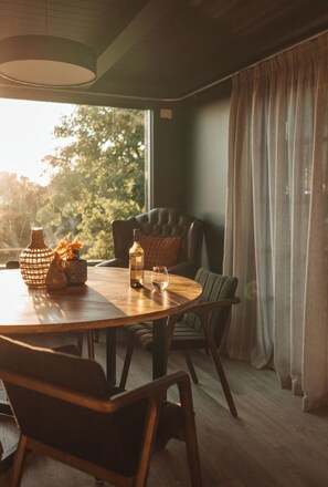 Dining - Sonder House Retreat (Clunes)