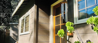 Sunny Carmel Valley Farmhouse w/ river access & walking distance to the village!