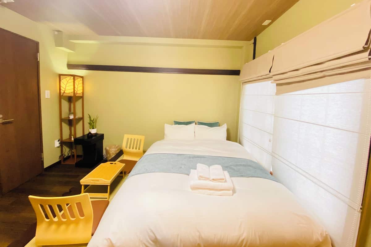 Superior Double Room, Patio, City View