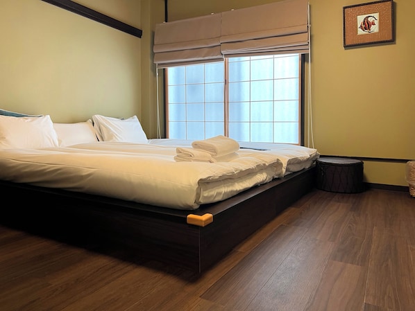 Superior Double Room, Patio, City View