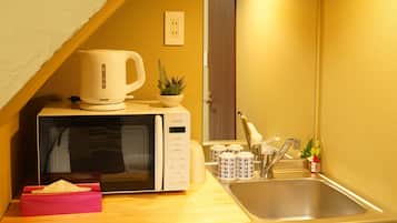 1 bedroom, soundproofing, free WiFi