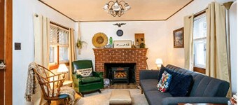 Weaver Cabin: A Glamping Experience