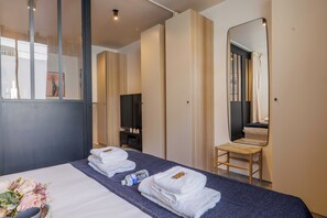 1 bedroom, iron/ironing board, bed sheets