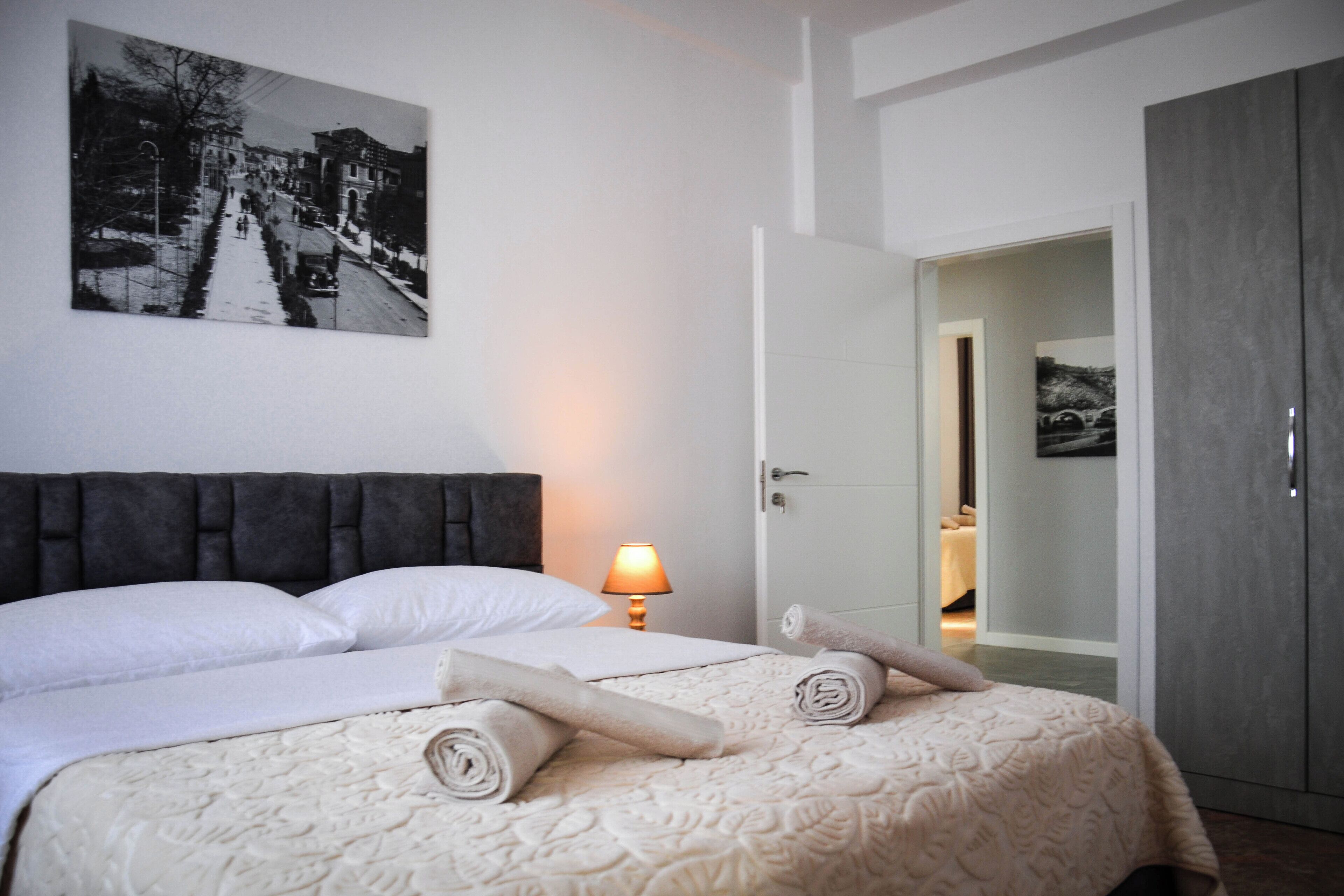 Superior Double Room, Balcony, City View | Blackout curtains, soundproofing, free WiFi