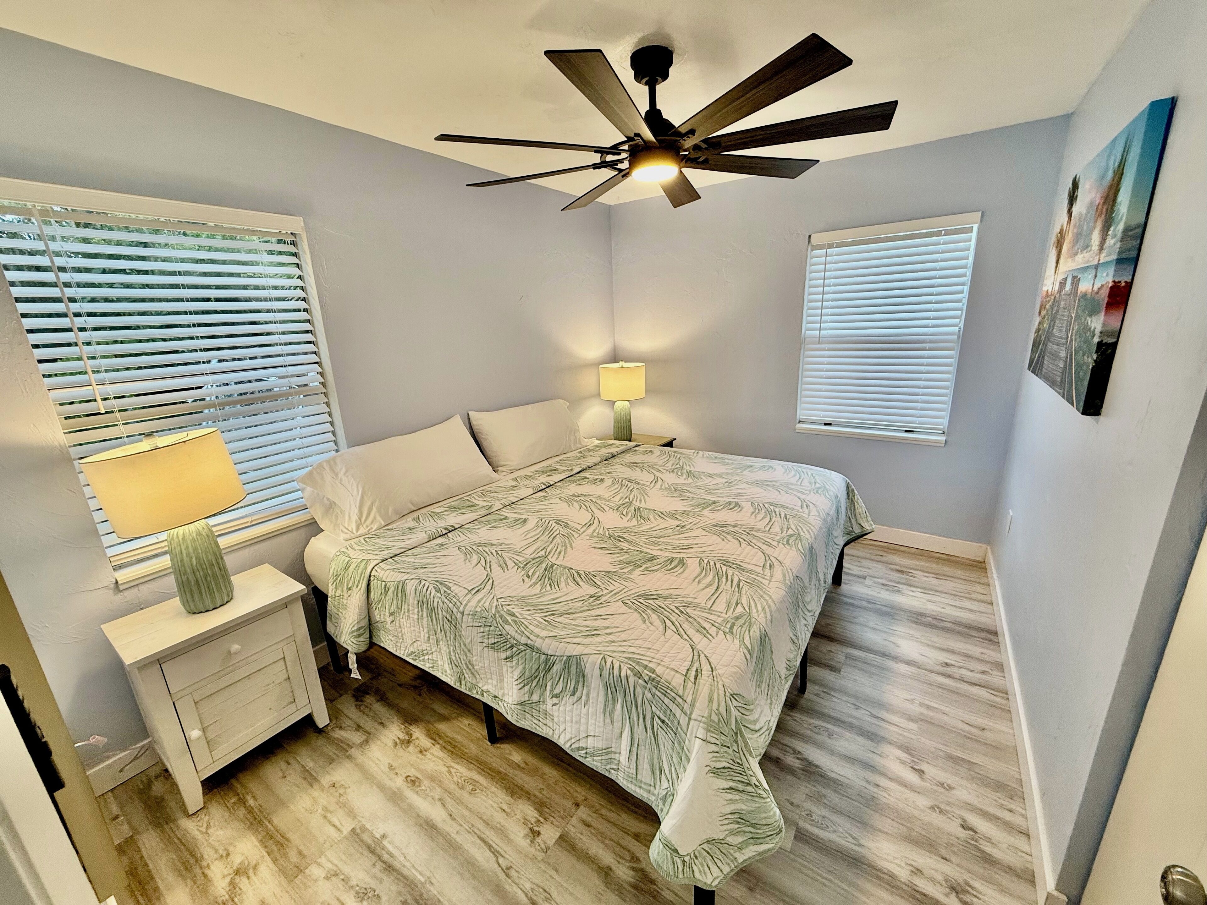 3 habitaciones, tabla de planchar con plancha y wifi gratis 