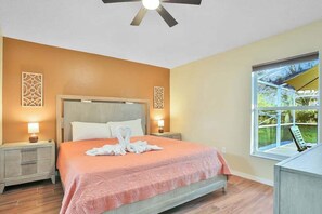 3 bedrooms, iron/ironing board, travel cot, free WiFi