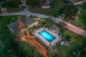 Indoor pool - Spacious Home w/ Pool&Resort Amenities,near Disney (Davenport)