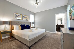 5 Schlafzimmer, Bügeleisen/Bügelbrett, Reisekinderbett, kostenloses WLAN