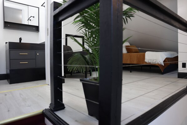 3 habitaciones, tabla de planchar con plancha y wifi gratis 