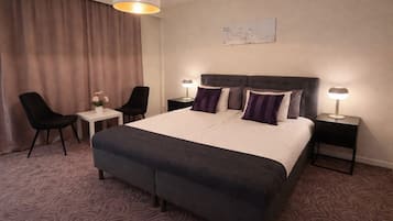 Dubbelrum för familj | Skrivbord, strykjÀrn/strykbrÀda och gratis wi-fi