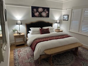 2 chambres, fer et planche à repasser, lit parapluie, Wi-Fi gratuit