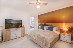 3 Schlafzimmer, Zimmersafe, Schreibtisch, WLAN