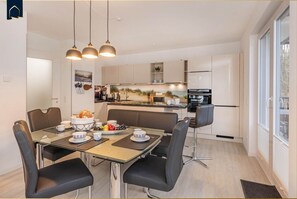 Unclassified image, 5 of 30, button - Ferienwohnung Lieblingsort - Modern beach apartment with balcony & 2 bathrooms (Loddin)