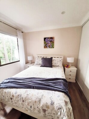 3 bedrooms, iron/ironing board, travel cot, WiFi