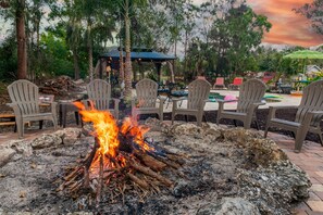 Property grounds - Cozy studio with Pool and Hot tub in charming Bonita Springs (Bonita Springs)