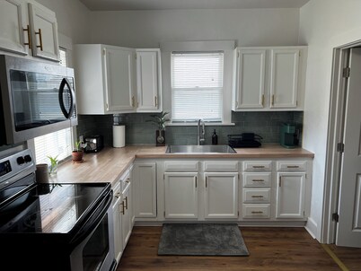 Cozy 4 bedroom/2 bath home in desired Benson District!