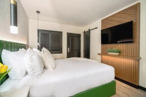 Junior Room, 1 Queen Bed, Non Smoking | Desk, laptop workspace, blackout drapes, iron/ironing board - LYFE INN & SUITES by AGA- North Hollywood Universal Studios (North Hollywood)