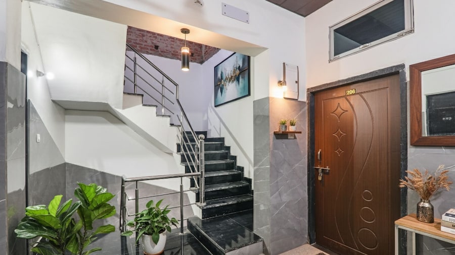 Fabexpress Milan Palace