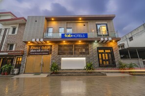 Exterior - Fabexpress Milan Palace (Faizabad)