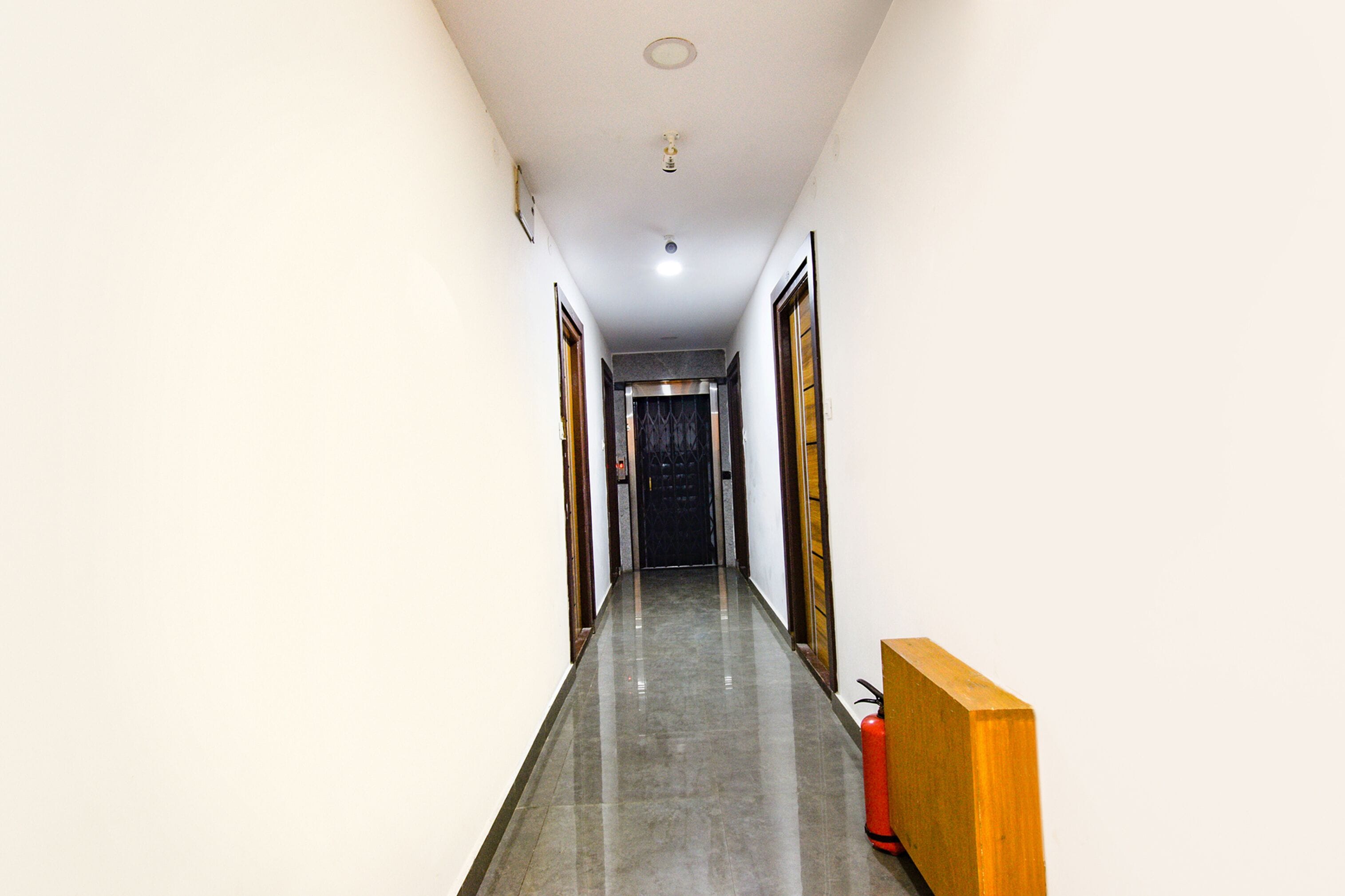 Photo - FabHotel DSR Suites - Nr Hitech City Railway Station