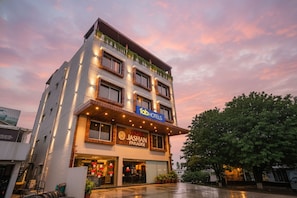 Exterior - FabHotel Prime Jashan Paradise - MP Nagar (Bhopal)