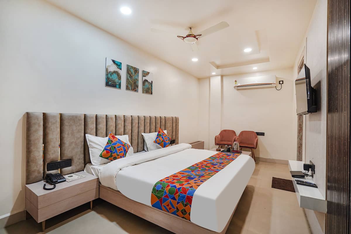 Executive Room | Egyptian cotton sheets, premium bedding, in-room safe, free WiFi
