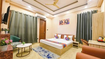 Lakens van Egyptisch katoen, luxe beddengoed, een kluis op de kamer