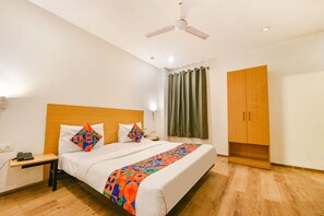 特級客房 | 埃及棉床單、高級寢具、免費 Wi-Fi、床單