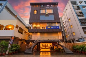 Exterior - Fabhotel Wild Wings (Hyderabad)