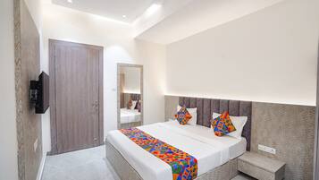 Deluxe Room | Egyptian cotton sheets, premium bedding, free WiFi, bed sheets