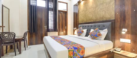 Deluxe kamer | Lakens van Egyptisch katoen, luxe beddengoed, gratis wifi, beddengoed