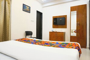 Premium Room | Bathroom - Fabhotel Rising Surya (Paud)
