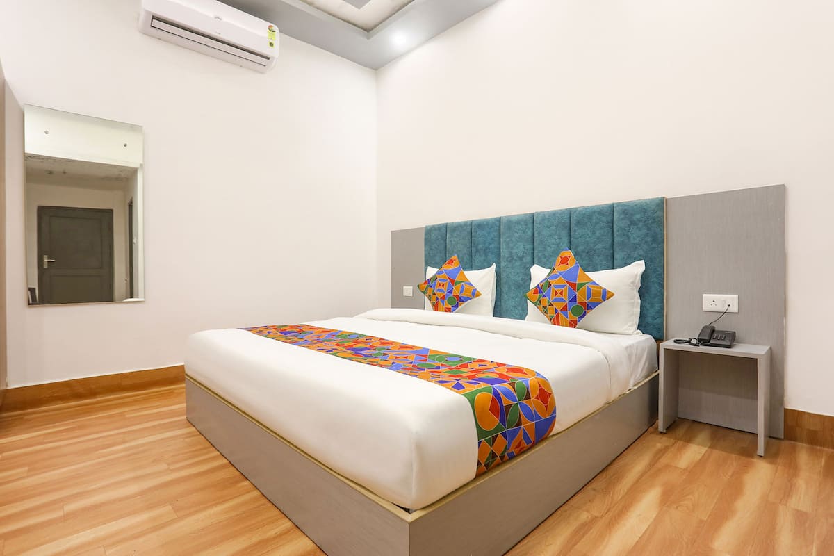 Deluxe Room | 3 bedrooms, Egyptian cotton sheets, premium bedding, free WiFi