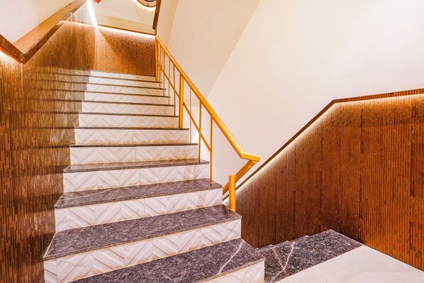 Staircase - Fabexpress Dhanlaxmi Residency (Mumbai)