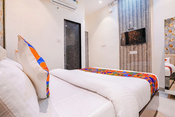 Premium bedding, free WiFi, bed sheets