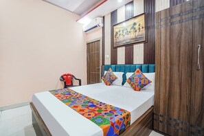 Premium bedding, free WiFi, bed sheets