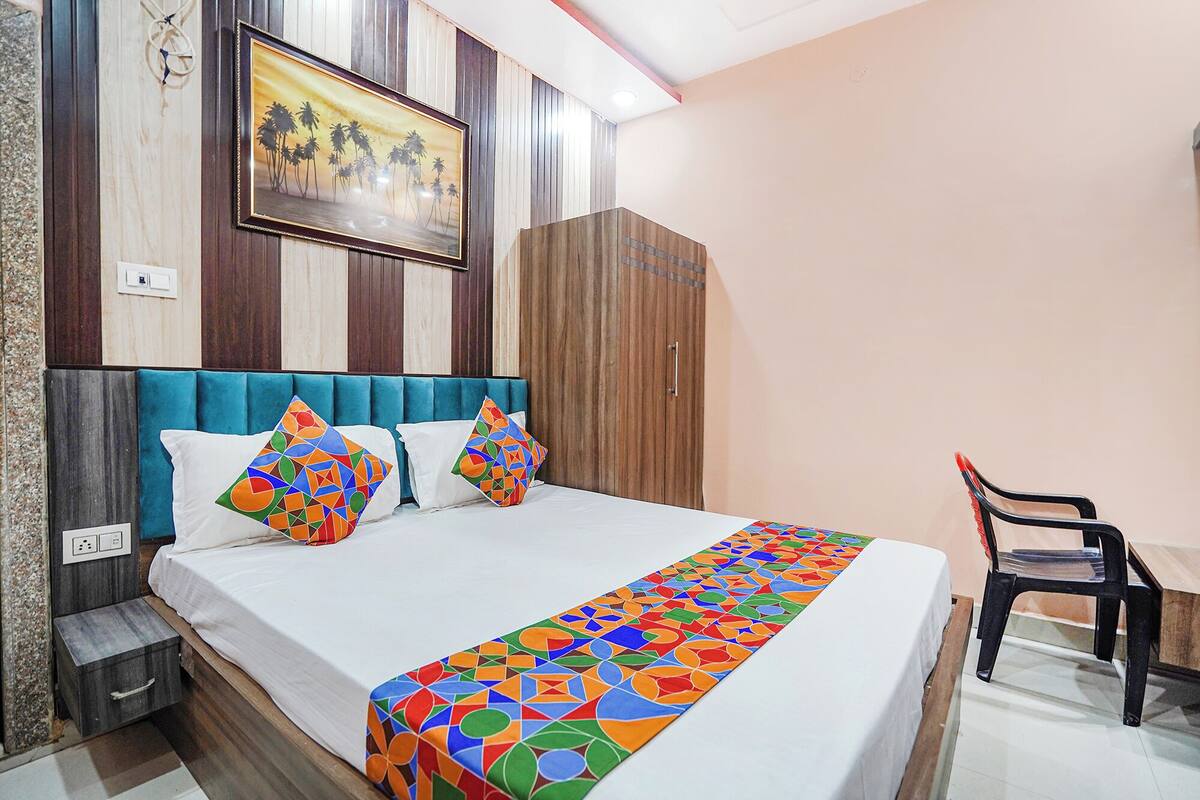 Deluxe Room | Peralatan tempat tidur premium, Wi-fi percuma, cadar katil