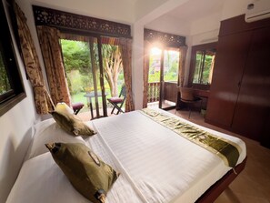 3 chambres, Wi-Fi, draps fournis