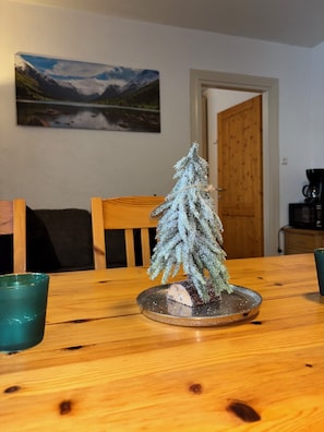 Dining - Cosy Kaprun Apartment (Kaprun)