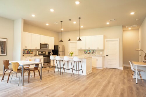 Spacious 3-Bedroom Home with Comfort & Convenience - Family Friendly