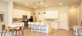 Spacious 3-Bedroom Home with Comfort & Convenience - Family Friendly